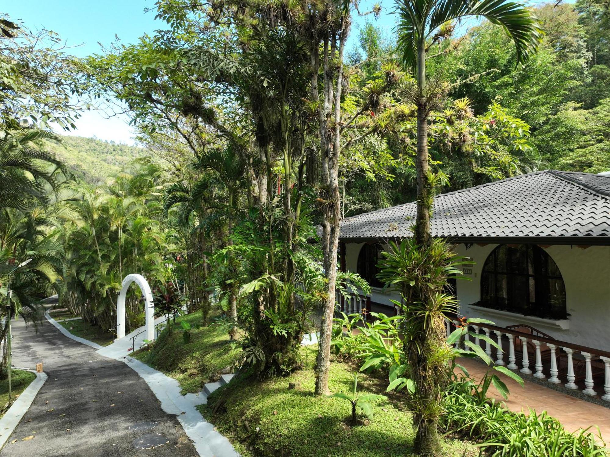 Hotel Rio Perlas Spa&Resort Cartago Exterior foto